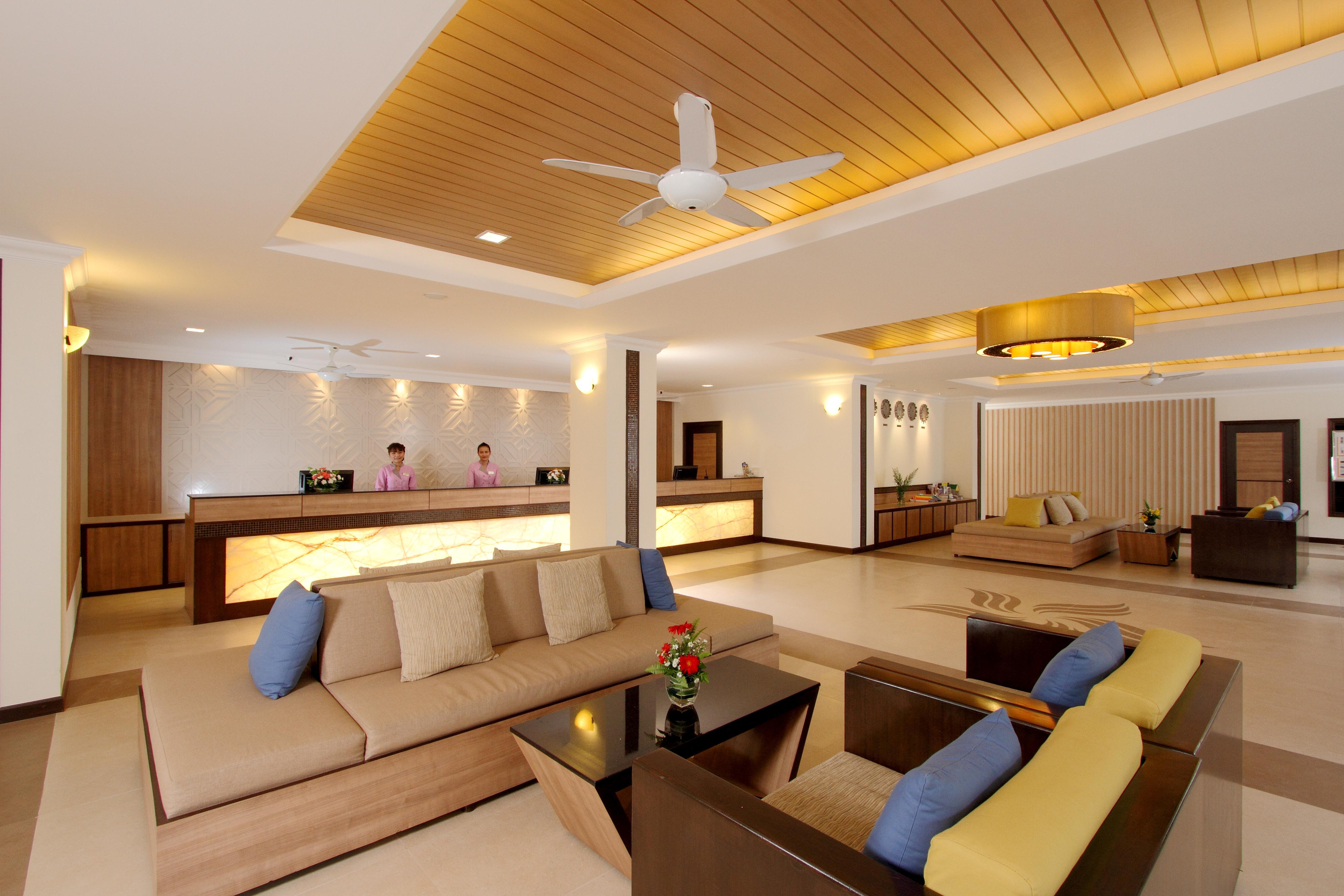 Kata Sea Breeze Resort - Sha Plus Buitenkant foto