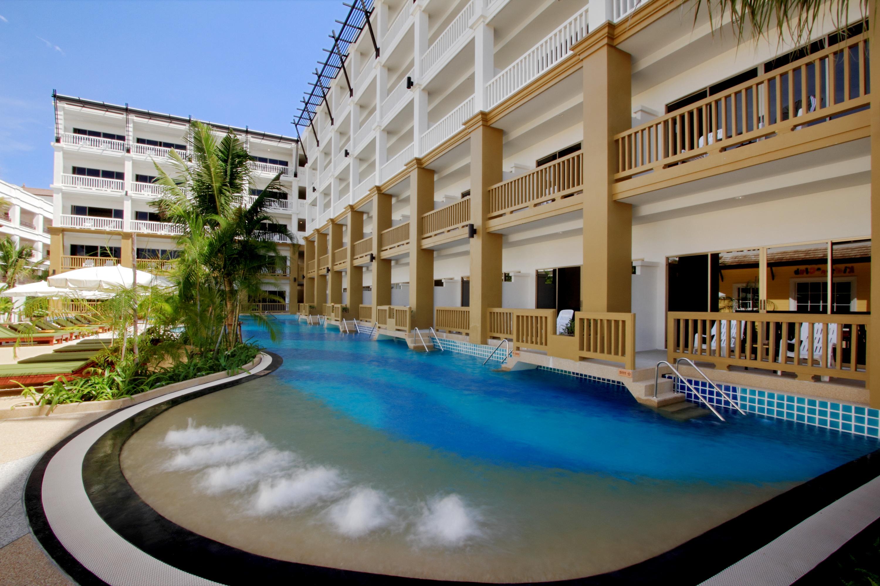 Kata Sea Breeze Resort - Sha Plus Buitenkant foto